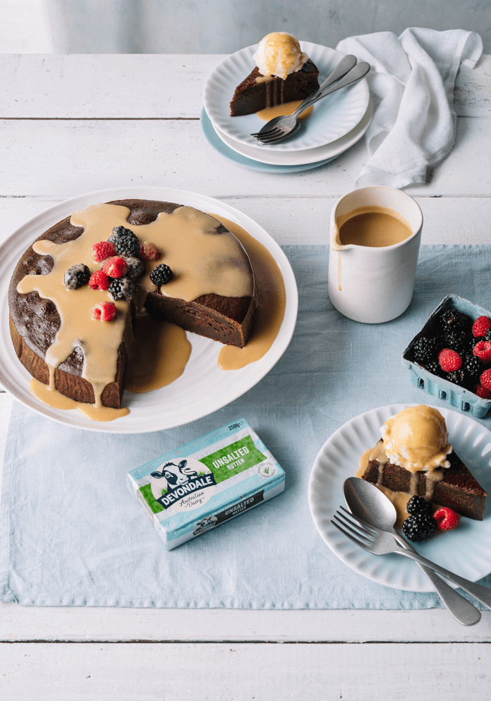 STICKY DATE PUDDING